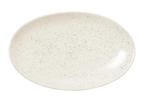 Broste copenhagen Nordic Vanilla Plate oval - Eleganter ovaler Teller von Broste copenhagen, ideal für stilvolle Tischdekoration und besondere Anlässe.