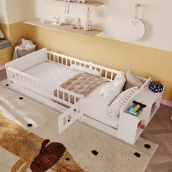 Kinderbett mit Lattenrost und Rausfallschutz (90x200 cm) - Weiß - Praktisches Kinderbett aus massivem Kiefernholz mit Lattenrost und Rausfallschutz. Das integrierte Regal bietet zusätzlichen Stauraum. Stabil und ideal für Kinder und Jugendliche. Maße: 90x200 cm.