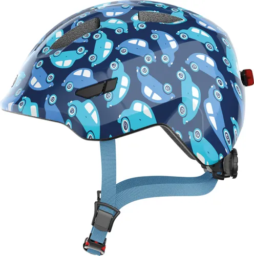 ABUS Kinderhelm Smiley 3.0 LED - Sicherer Fahrradhelm mit Licht für Kinder - Größe M, Blau mit Auto-Muster - Fahrradhelm mit tiefer Passform für optimalen Nacken- und Schläfenschutz, LED-Rücklicht für mehr Sichtbarkeit und Platz für Zopf - ideal für aktive Kids.