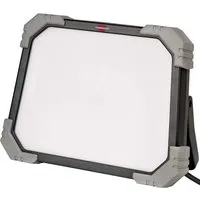 Brennenstuhl Dinora 5050 Baustrahler 45W - Strahler für Arbeitsbeleuchtung, mobiler LED Arbeitsstrahler mit bruchfestem Gehäuse und 5100lm für großflächige Ausleuchtung, ideal für Innen- und Außeneinsatz.