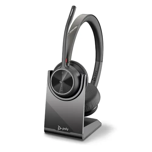 Poly Voyager 4320 UC Headset - Bluetooth On-Ear mit USB Ladestation - Kopfhörer mit Noise Cancelling-Mikrofon, ideal für klares Audio und störungsfreies Arbeiten. Genießen Sie bis zu 24 Stunden Sprechzeit und eine komfortable Passform für hybrides Arbeiten.