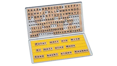Oberschwäbische Magnetspiele Magnetisches Leseset - Magnetische Buchstaben & Wörter, ideal für unterwegs zur Verbesserung von Wortschatz und Rechtschreibung – 180 magnetische Buchstabenblöcke in einem praktischen Aufbewahrungskasten.