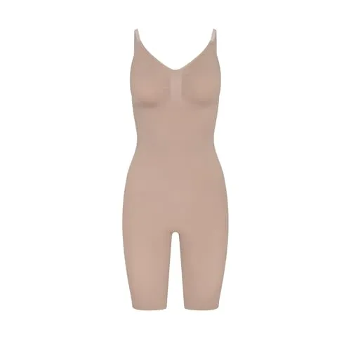 creamy fabrics Damen Figurformender Shapewear Bodysuit mit Shorts – Perfekt unter Kleidern – Starke Kompression für Bauch, Taille & Oberschenkel – Nahtlos & Verstellbare Träger