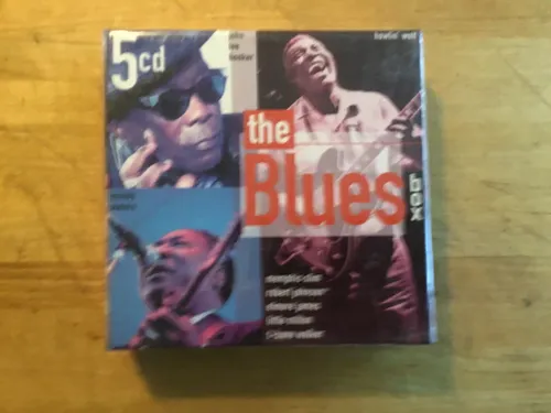 The Blues Box [5 CD Box] NEU OVP Muddy Waters  T-Bone Walker Lightnin' Slim