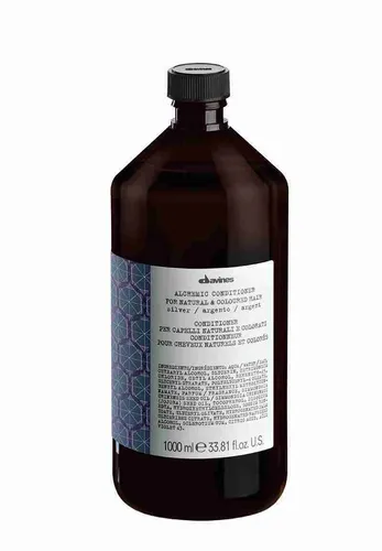 Davines Alchemic Silver Conditioner 1000 ml - Conditioner für platinblondes, aufgehelltes oder graues Haar, entfernt Messingtöne und sorgt mit Milchproteinen und Panthenol für intensive Pflege und Glanz.