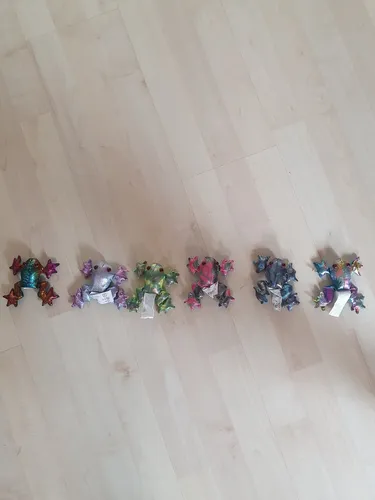 Kleiner Sandgefüllter Frosch