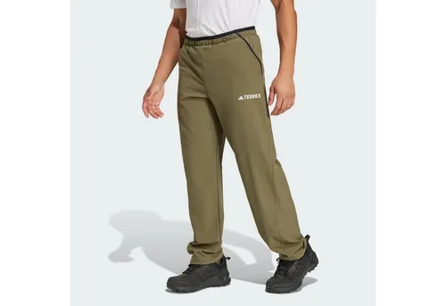 adidas Herren Terrex Multi Liteflex Pants, Olive Strata, S - Wanderhosen aus 90% recyceltem Polyester, regulär geschnitten mit elastischen Bündchen für optimalen Tragekomfort und Funktionalität beim Wandern.
