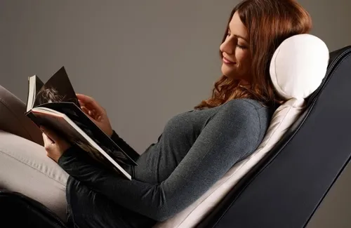 Produktbild Lesekissen mit integrierter Nackenrolle von Hefel