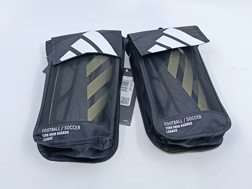 adidas Tiro League Schienbeinschoner Schwarz Gold Weiß — Größe L — 4067891854699