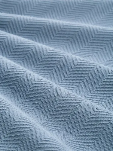 TOM TAILOR Strickpullover mit Fischgrätstruktur - Klassischer Rundhalspullover in Unifarben, ausgestattet mit Rippbündchen. Aus weichem Baumwollstrick für angenehmen Tragekomfort und vielseitige Kombinierbarkeit.
