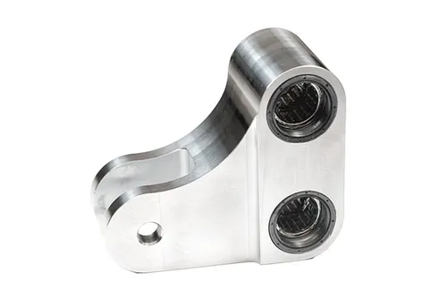 Hecktieferlegung 40 mm für Triumph Trident 660 | 800 (21-26) ABE - Hochfeste Aluminium-Hecktieferlegung für Triumph Trident 660/800. Ideal zur Anpassung der Sitzposition, sorgt für mehr Komfort und Kontrolle beim Fahren.
