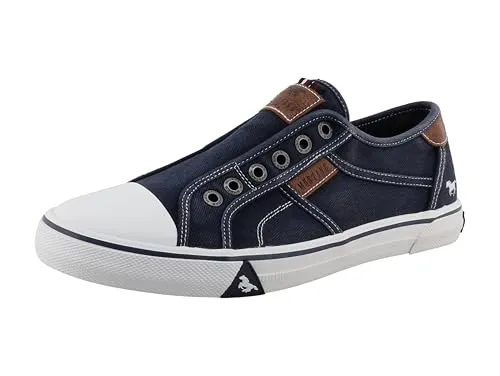 Mustang Herren Sneaker Canvas Slipper Denim-Look 26M0211005, Größe 44 EU, Blau - Stylischer Canvas Sneaker von Mustang im Denim-Look. Praktisches Slip-On-Design für einfachen Einstieg und Komfortweite G. Perfekt für entspannte Freizeit-Outfits.