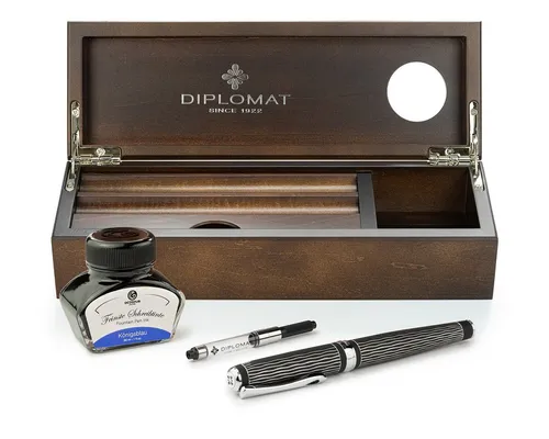 DIPLOMAT Füllhalter Füllhalter Diplomat Excellence Aplus Wave lapis schwarz Wenge-Holz, (Komplett-Set mit Tintenkonverter, Schreibtinte Königsblau von Octopus Fluids und Wenge Holzetui), MADE IN GERMANY