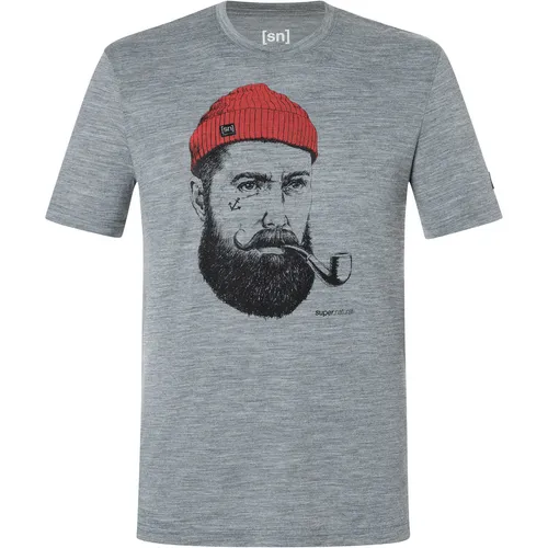 Super.Natural M SN Sailor Tee - Herren T-Shirt in cashmere grey melange - Stylisches und funktionales Herren T-Shirt aus 50% Merinowolle und 50% Polyester. Atmungsaktiv und pflegeleicht, ideal für Freizeitaktivitäten und Abenteuer. Der maritime Print setzt modische Akzente.