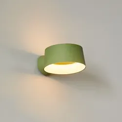 LOOM DESIGN Cookie Wandleuchte Green in grün von LOOM DESIGN