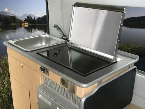 Wallas Dieselkocher und Heizung mit Glaskeramik-Kochfeld