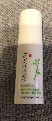 ANNAYAKE Bamboo Energizing Eye Contour Care 15ml - Augenpflege mit erfrischender Bamboo-Formel, ideal zur Reduzierung von Schwellungen und Müdigkeitserscheinungen.