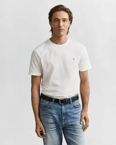 Gant Herren Reg Shield T-Shirt, Weiß, XXL EU - T-Shirts für Herren, aus hochwertiger Baumwolle mit aufgestickter Wappen-Grafik für einen lässigen Look und optimalen Tragekomfort.