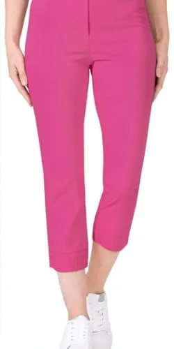 Stehmann Ina15-602 Schlupfhose – Leichte Sommer-Qualität - Diese Schlupfhose überzeugt mit ihrer besonders leichten Sommer-Qualität und Falten-Details am Saum. Ideal für angenehmen Tragekomfort an warmen Tagen. Innenbeinlänge 60 cm, Fußweite 39 cm.