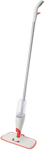OXO Good Grips Microfibre Spray Mop - Nass- & Trockenmopps für den Haushalt, mit abnehmbarem Schrubber für mühelose Fleckenreinigung und einem Mikrofaserkopf, der Schmutz und Staub effektiv anzieht.
