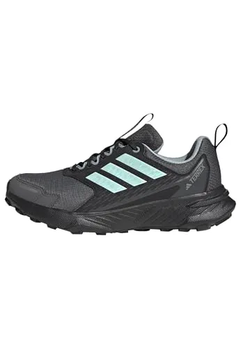 ADIDAS TERREX TRACEFINDER 2 CLIMAPROOF Trailrunningschuh  - Trail-Runningschuhe mit wasserdichtem CLIMAPROOF-Material für Komfort bei jedem Wetter und LIGHTMOTION-Dämpfung für optimale Performance auf unterschiedlichen Terrains.