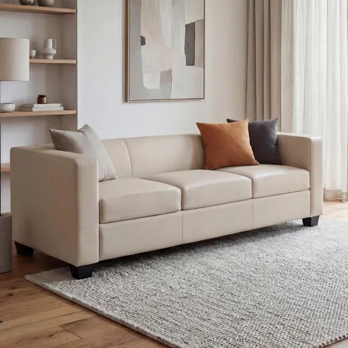 3er Sofa Lille aus Kunstleder in Creme - Stilvolles 3-Sitzer Sofa aus hochwertigem Kunstleder, ideal für Wohnräume. Hohe Standfestigkeit und mehrfach ausgezeichneter Hersteller garantieren Qualität und soziale Verantwortung.