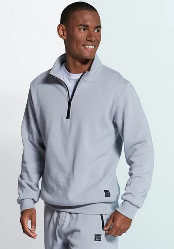John Devin Sweatshirt Troyer mit Reißverschluss - Sportliches Sweatshirt in hellgrau, aus pflegeleichtem Baumwoll-Mix, mit schwarzem Reißverschluss am Kragen – ideal für lässige Freizeitlooks.