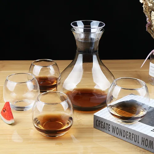 Karaffe mit 4 Gläsern 335ml Wasser Cognac Whisky-Gläser G02 von Rungassi