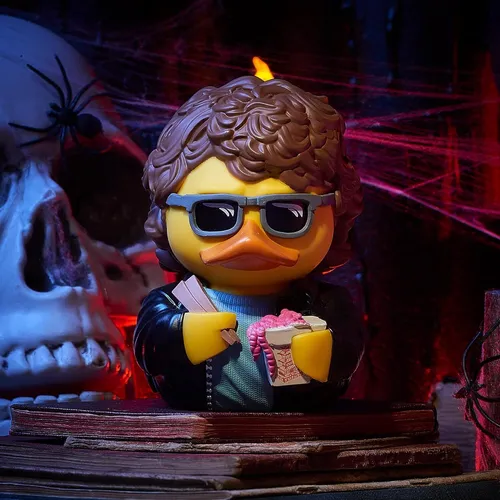 Lost Boys: Michael - Boxed Edition TUBBZ Figur - Spielfiguren - Offiziell lizenziertes Sammlerstück aus der TUBBZ Horror-Serie, detailreiche Figur von Michael, ideal für Fans der 80er Jahre.