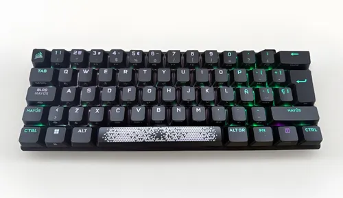 Produktbild Corsair K70 RGB Pro Mini Wireless MX Red