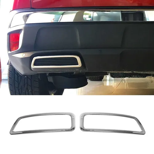 Auspuff Endrohre Diffusor Leisten für Peugeot 3008 - Zubehör für Peugeot 3008 (2016-2023) mit verchromtem Design, das Ihr Fahrzeug aufwertet und für einen sportlichen Look sorgt.