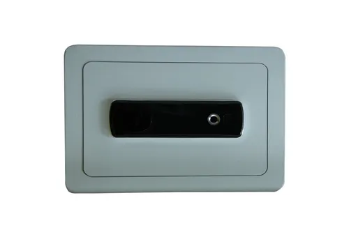 HELO24 Tresor Safe Elektronischer Wandtresor Möbeltresor M - F1 weiß - Der HELO24 Tresor bietet höchste Sicherheit mit Fingerabdruckscanner und digitalem Bedienfeld. Ideal für den Schutz Ihrer Wertsachen, einfach zu bedienen und mit Notfallschlüsseln ausgestattet. Maße: ca. 340 x 250 x 280 mm.