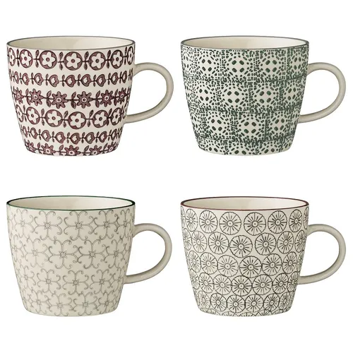 Bloomingville Becher Karine 300 ml - 4er Set - Thermobehälter aus spülmaschinenfestem Steingut, ideal für Kaffee und Tee. Das bunte Blumenmotiv bringt Farbe in Ihren Haushalt.