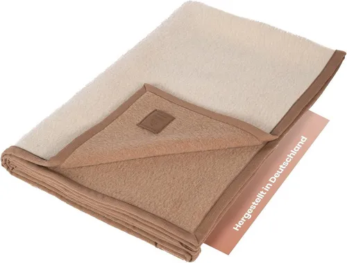 Kuschelige Alpakadecke Arequipa von Ritter Decken - Wohndecke aus 50% Alpaka und 50% Schurwolle, mit Wendeoptik und hervorragender Wärmeisolation für kuschelige Momente ohne Schwitzgefühl.