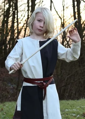 Battle-Merchant Kinder Waffenrock Lucas in schwarz von Battle-Merchant