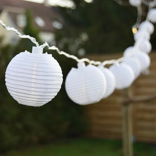 Star-Max LED-Lichterkette mit 20 warmweißen LEDs - Weihnachtsbeleuchtung für Indoor und Outdoor, 5m lange Lichterkette mit IP44 Schutzklasse, ideal für stimmungsvolle Partys und Feste.