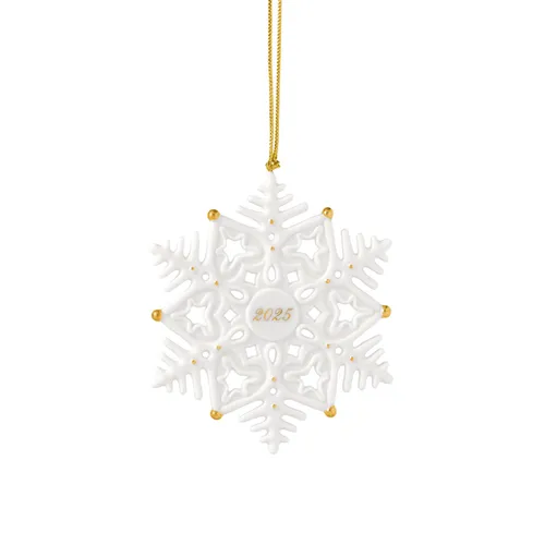 Villeroy & Boch Christmas Classics Ornament Schneeflocke 10,5 cm - Christbaum- & Feiertagsschmuck, elegantes Porzellanornament in Sternform, perfekt für festliche Dekoration und als Geschenk.