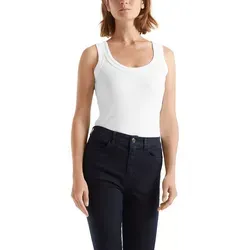 Damen Tanktop 34 von Marc Cain Sports - Trendiges, tailliertes Tanktop ideal für einen stylischen Lagen-Look. Perfekt kombinierbar mit Röhrenjeans und Ballerinas für einen modischen Auftritt.