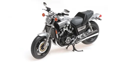 Minichamps 122163702 YAMAHA VMAX 1993 SILVER METALLIC 1:12 - Motorradmodell im Maßstab 1:12, detailgetreu in Silber Metallic und inklusive Originalverpackung – ein Muss für Sammler!