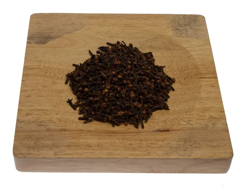  83,70 EUR/kg) Nelken ganz (100g