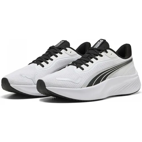 Puma Pounce Lite Laufschuhe - schwarz/weiß (01) - Nachhaltige Laufschuhe mit PUMALITE Schaumstoff für optimalen Komfort und mittlere Dämpfung. Ideal für Langstreckenläufer, hergestellt aus mindestens 30% recycelten Materialien.