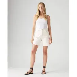 Levi's Damen Baggy Shorts A9311-0007 in Weiß (27) - Entdecken Sie die lässigen Baggy Shorts mit hoher Taille und lockerer Passform. Die Shorts bieten einen modischen Look und hohen Tragekomfort. Ideal für entspannte Sommeroutfits und aus nachhaltigem Wasser gefertigt.