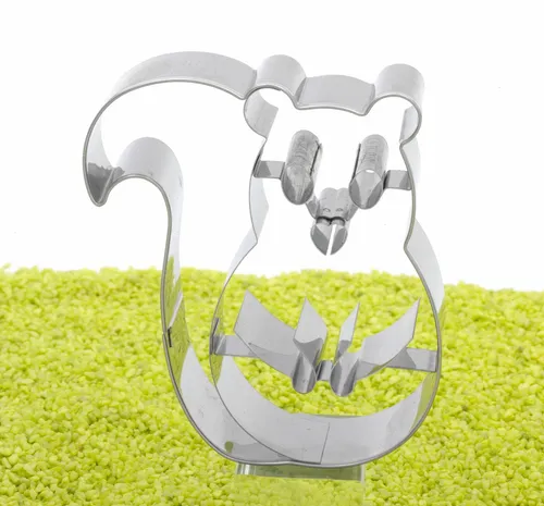 RBV Birkmann XXL Ausstecher Ausstechform Eichhörnchen von vorne Edelstahl 9 cm