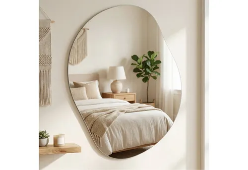 SONGMICS Wandspiegel im Blütenblattform-Design, 60 x 45 cm - Transparent - Eleganter Wandspiegel im Blütenblatt-Design, ideal für Badezimmer, Schlafzimmer oder Flur. Aus robustem Hartglas gefertigt, sorgt er für ein klares Spiegelbild und lässt sich flexibel montieren.