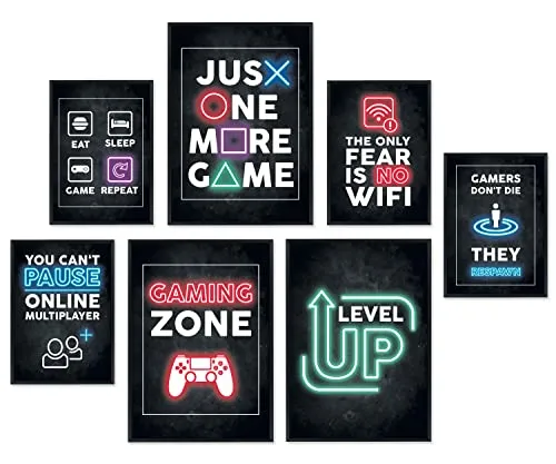 Hyggelig Home Premium Poster Set - 7 passende Bilder im stilvollen Set - Collage Deko - 3 x DIN A3 + 4 x DIN A4 - Set Gaming mit Rahmen schwarz