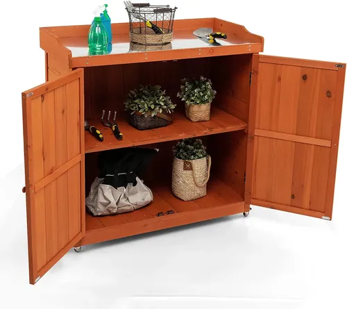 GOPLUS Gartenschrank mit 2 Türen & Pflanztisch - Praktischer Gartenschrank aus robustem Tannenholz mit verzinkter Arbeitsplatte. Ideal für die Aufbewahrung von Gartengeräten, wetterfest und mobil dank 4 Rollen. Perfekt für Garten, Terrasse oder Balkon.