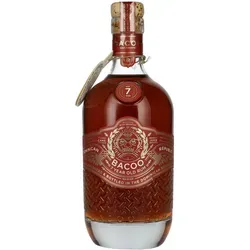 Bacoo 7 Years Old Rum 40% Vol. 0,7l - Exzellenter karibischer Rum aus der Dominikanischen Republik, 7 Jahre gereift mit intensiven Aromen von Vanille und Trockenfrüchten. Ideal für puren Genuss oder in Cocktails – perfekt für Rum-Liebhaber!