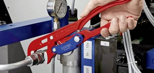 Knipex 83 60 010 Eckrohrzange 45° 1