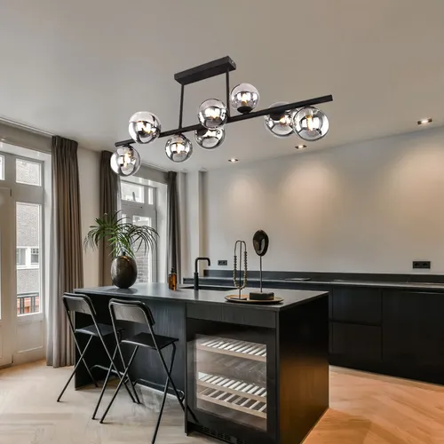 Elegante Deckenleuchte mit Glaskugeln, 9-flammig, schwarz - Lampen - Ein Eyecatcher für Ihr Zuhause mit 9 G9 LED Fassungen und warmweißem Licht, ideal für stilvolle Wohnräume.