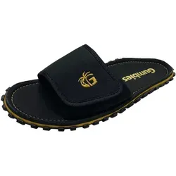 Gumbies Strider Pantoletten - Schwarz, 46 - Nachhaltige Clogs & Pantoletten aus recycelten Materialien mit stabiler Sohle aus Autoreifen und verstellbarem Baumwoll-Neopren Riemen für hohen Tragekomfort und idealen Halt.